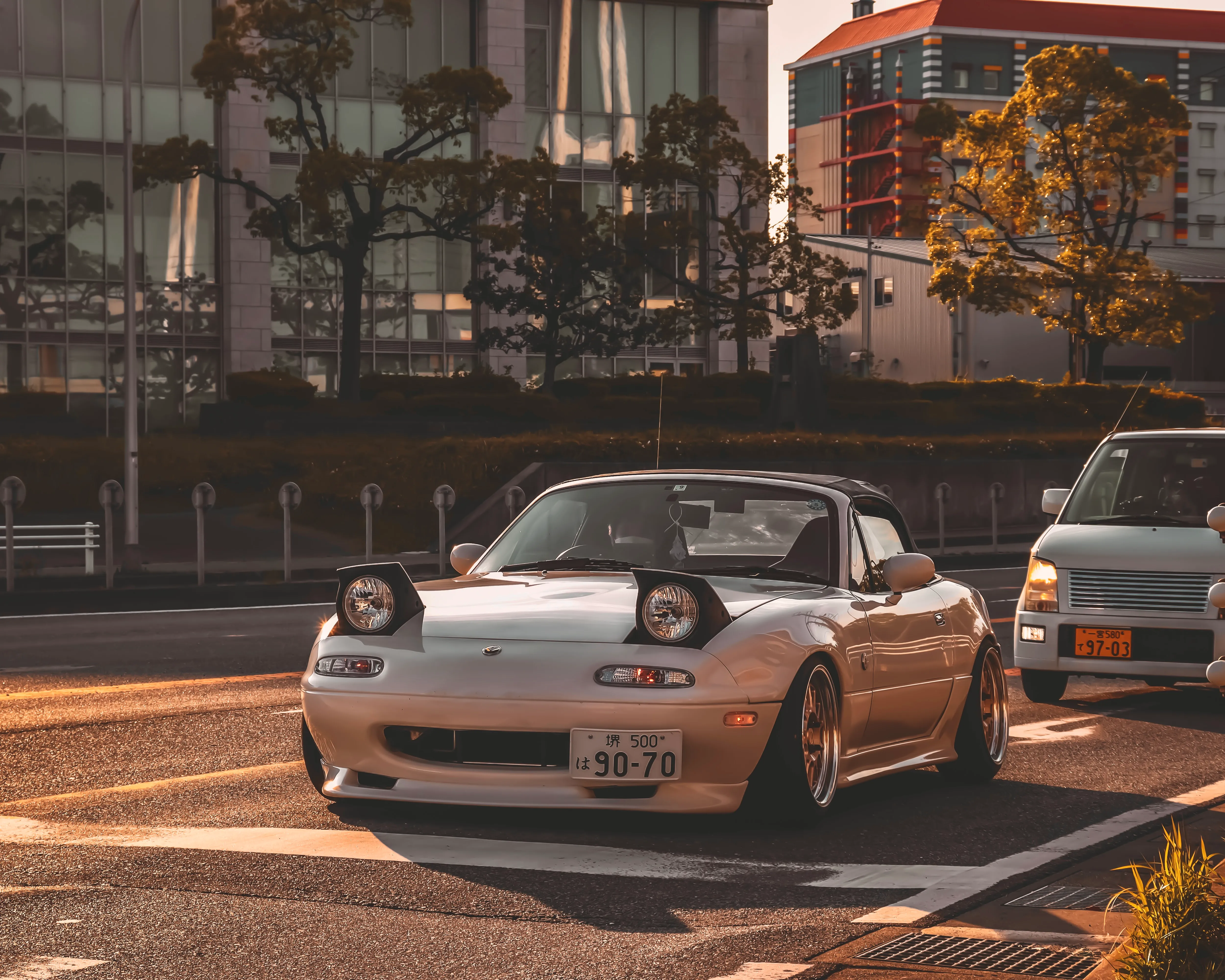 Car photograph 6